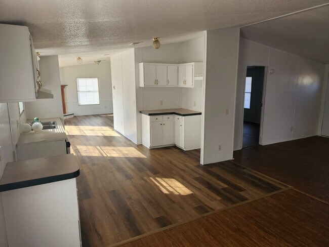 Foto del edificio - 9611 SW 82nd Ave