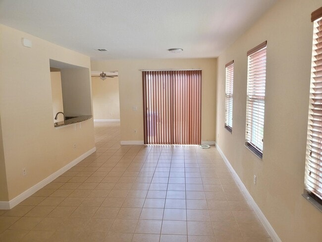 Building Photo - 1145 SW 147th Ter