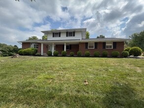 Building Photo - 6862 N Windwood Dr