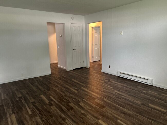 Sala de estar. - 211 Smith Rd