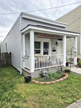 Building Photo - 1203 N 24th St
