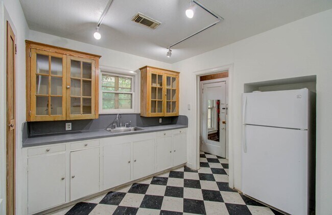 Foto del edificio - 1428 Wentworth St