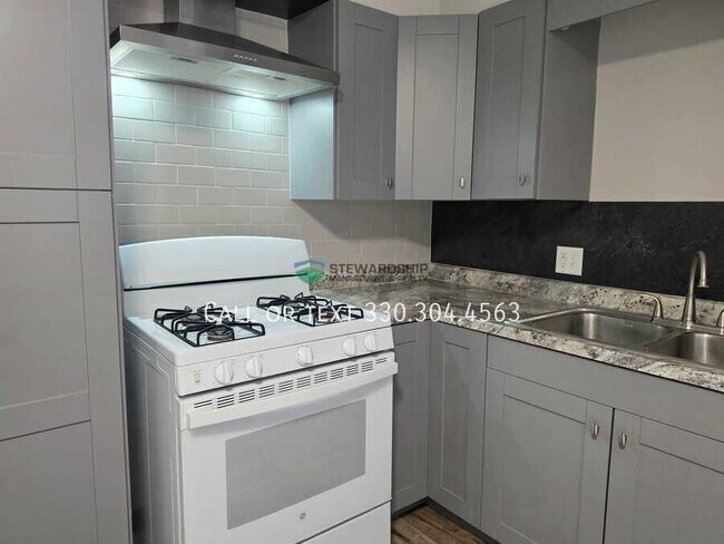 Foto del edificio - 1738 Harvard Ave NW