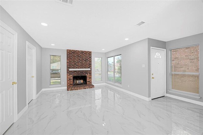 Foto del edificio - 6326 Cambridge Glen Ln