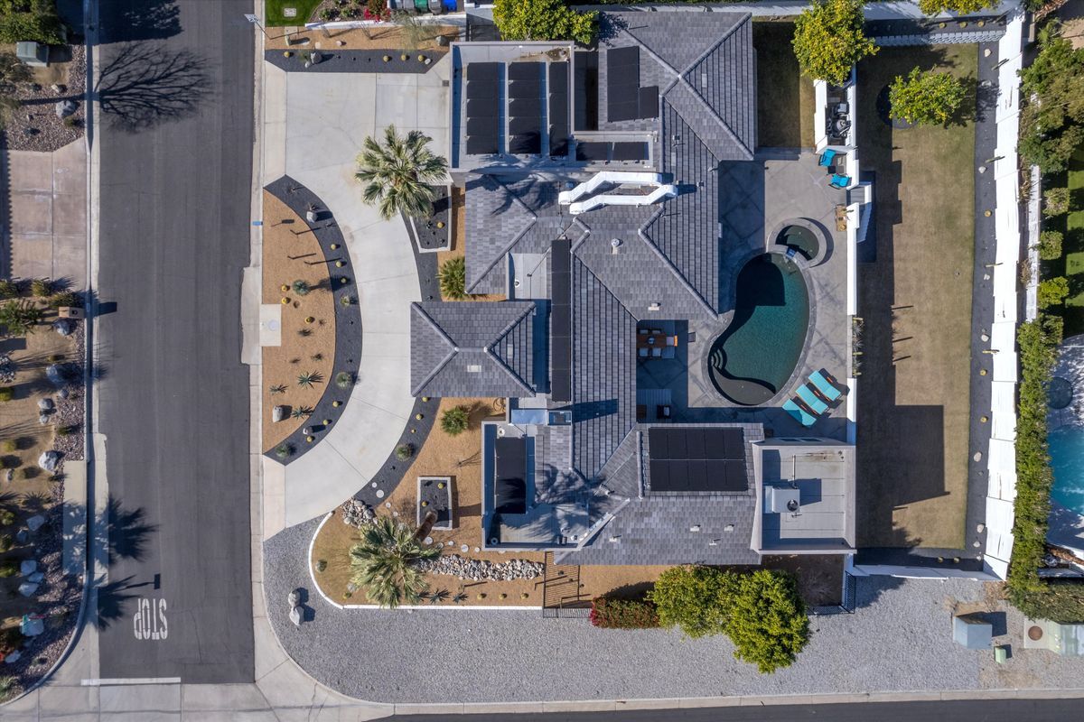 Foto principal - 72992 Bel Air Rd