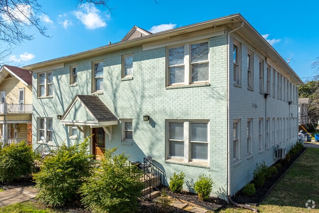 Foto del edificio - 5211 Worth St