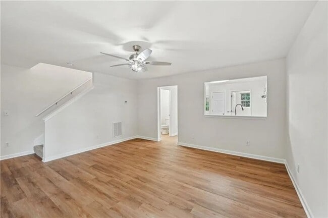 Building Photo - Rare Low Maintenance Home