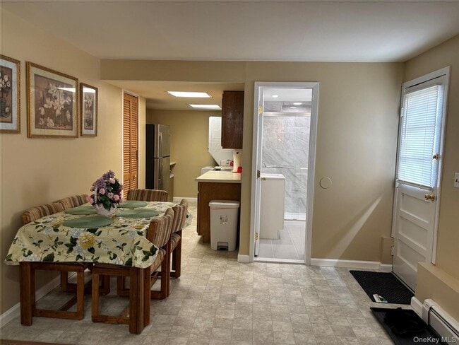 Photo - 293 Concord Ave House