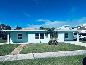 Building Photo - 1400 Binney Dr