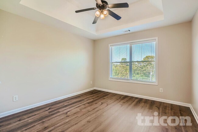 Building Photo - 558 Georgia Cir