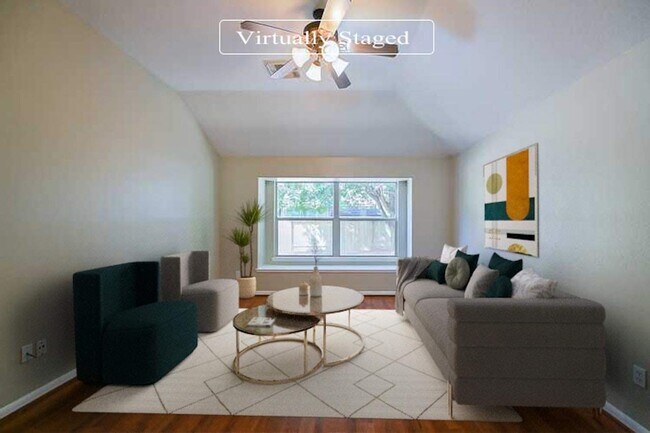 Building Photo - 16122 Barngate Ct