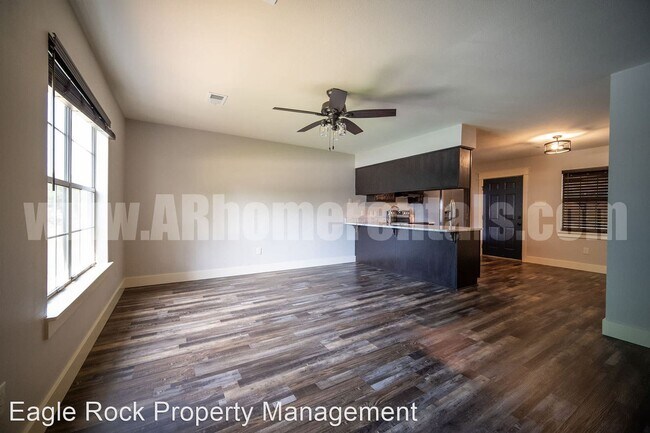 Foto del edificio - 2 br, 1 bath House - 2330 Tyler Street