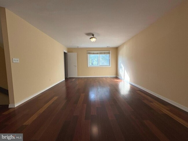 Building Photo - 6317 Pearce Ave