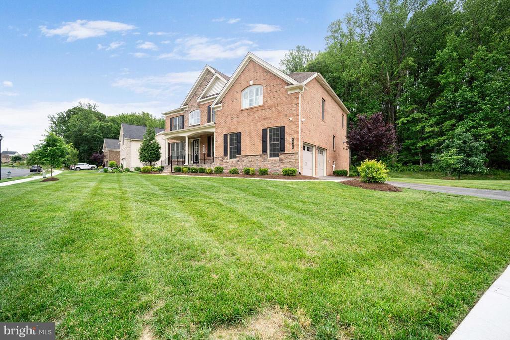 Foto principal - 4804 Bridle Ridge Rd