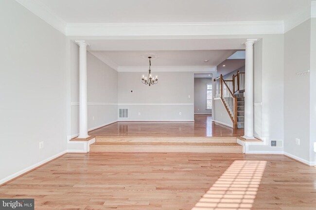 Building Photo - 41948 Cinnabar Square