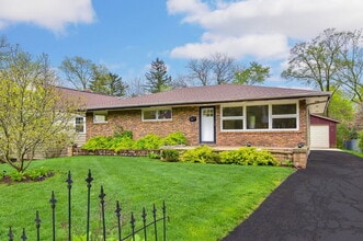 Building Photo - 1706 E Liberty Dr