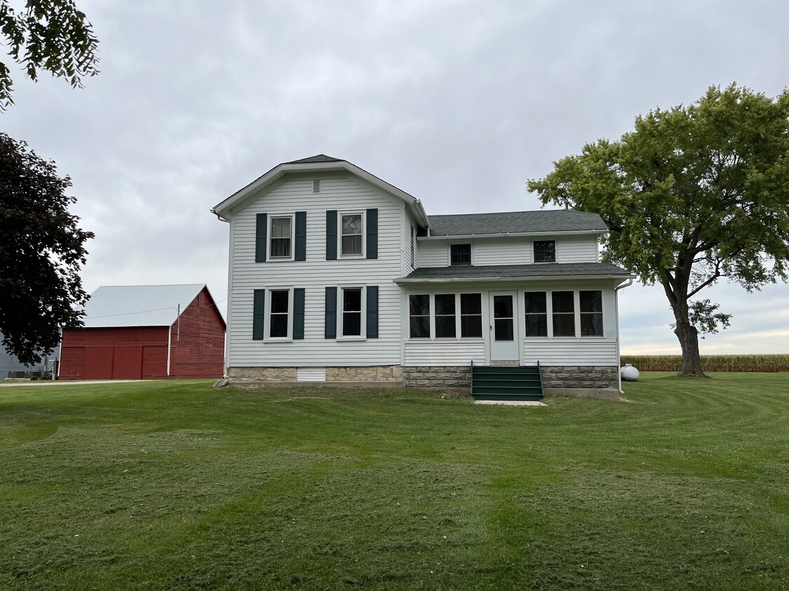 3413 Wheeler Rd, Yorkville, IL 60560 House Rental in Yorkville, IL