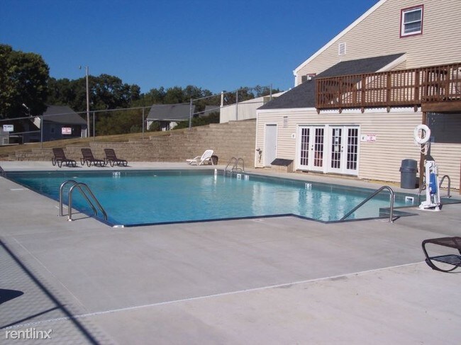 Foto del edificio - 5400 Haymeadow Ln