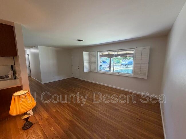 Foto del edificio - 10250 Masterson Rd