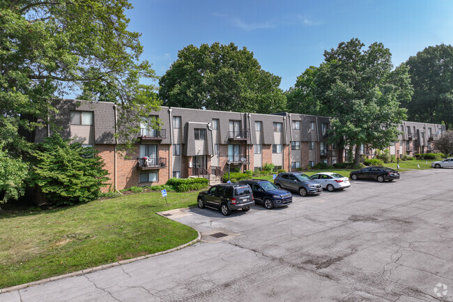 Building Photo - Liberty Park Apartments