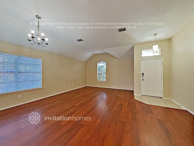 Foto del edificio - 1112 Sweetwater Dr