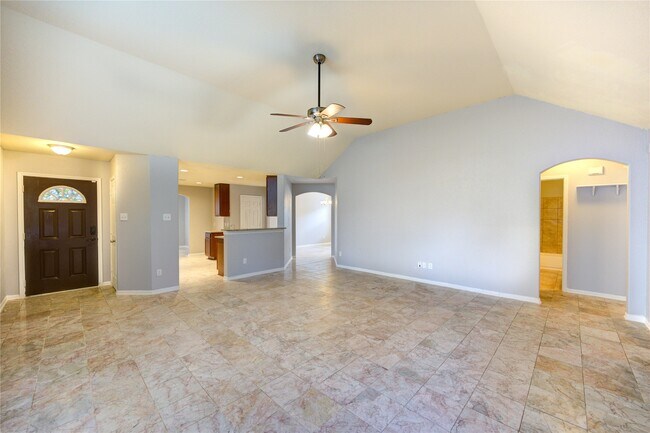 Foto del edificio - 2102 Indian Clearing Trail