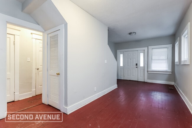 Foto del edificio - 4023 Taylor Blvd