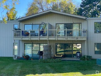 Building Photo - 12 Green Mountain Dr