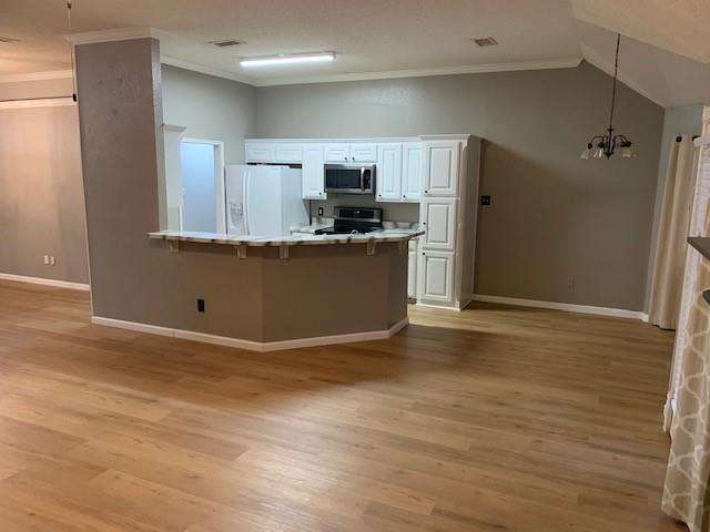 Building Photo - 621 Arbor Ln