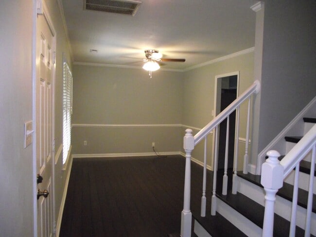 Foto del edificio - 1205 Driftway Point Rd