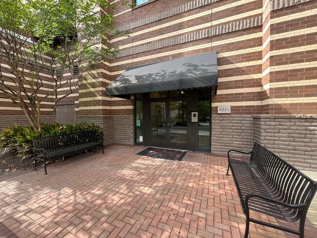 Photo - Modern condo  in the center of shopping , restaurants and entertainment venues.