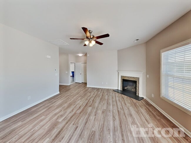 Foto del edificio - 4006 Eastside Ct