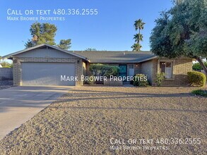 Building Photo - 6423 E Aire Libre Ln