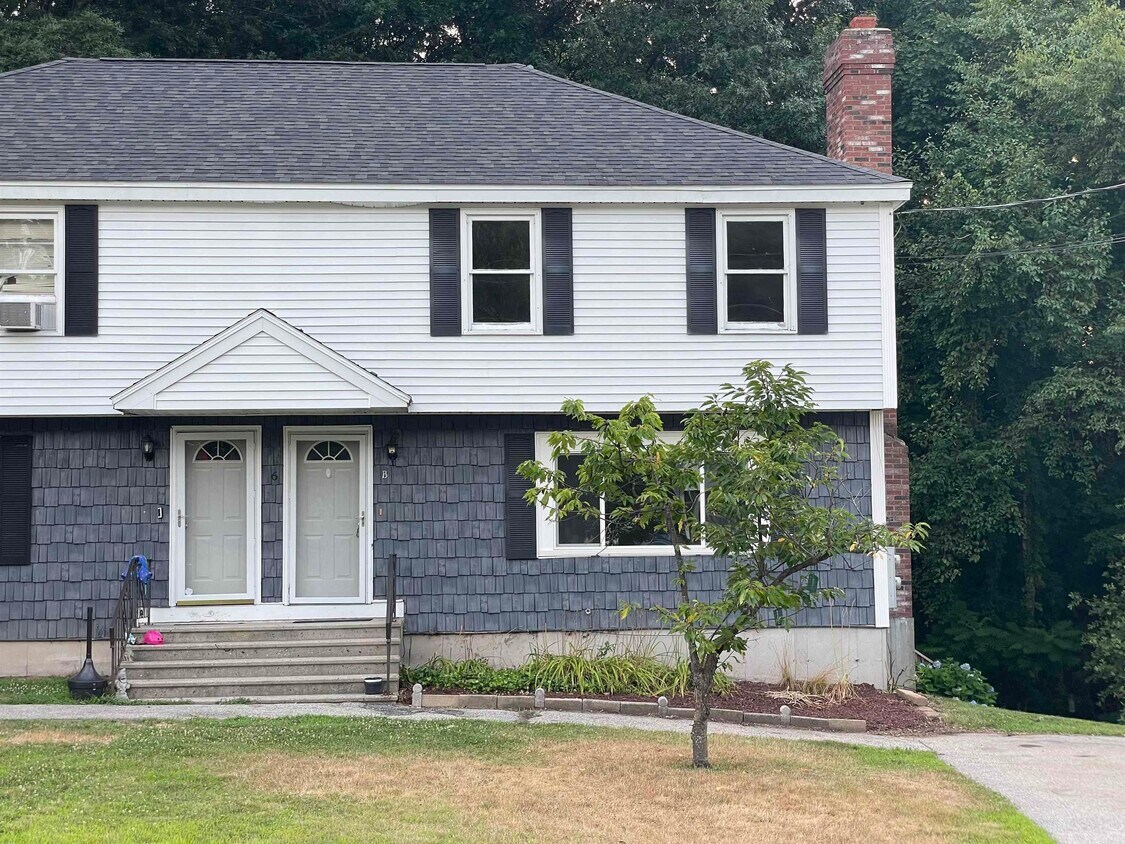 Primary Photo - 6b Blueberry Rd