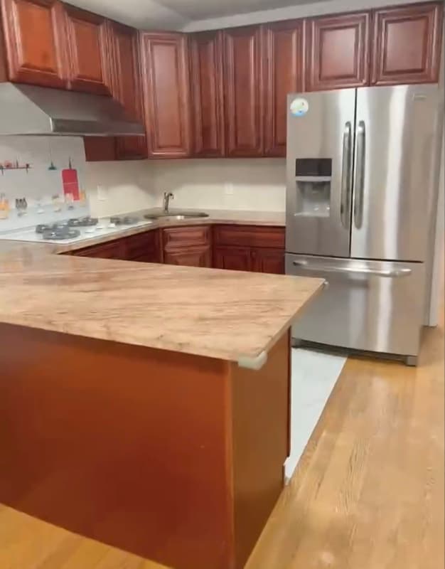 Photo - 9-24 College Point Blvd Townhome