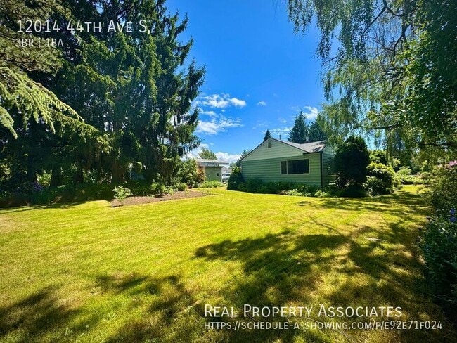 Building Photo - 12014 44th Ave S