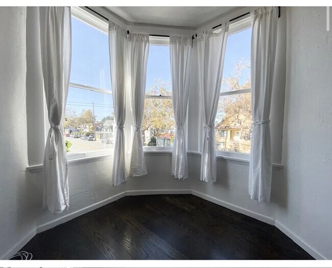 Photo - 1000 Central Ave Apartment