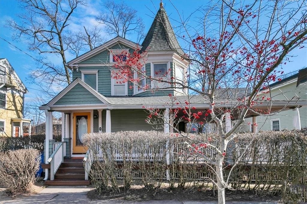 Primary Photo - 245 Dwight St