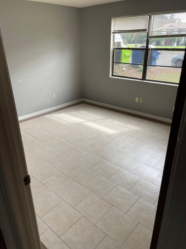 Foto del edificio - 471 Bentwood Ln