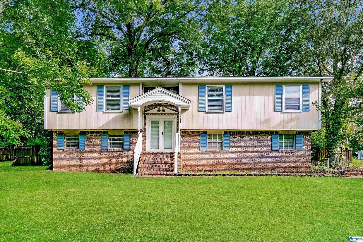 Foto principal - 636 Cresap Cir NE