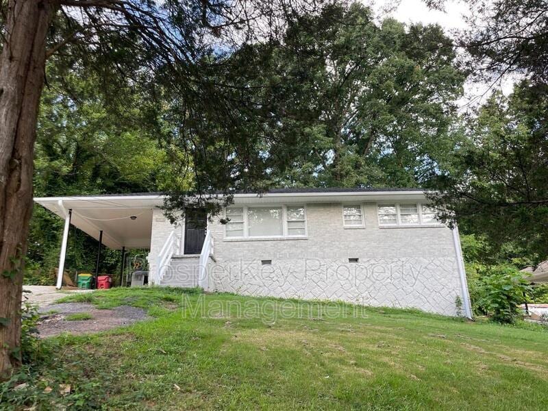Primary Photo - 4555 Hillpine Rd