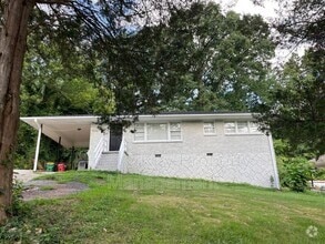 Building Photo - 4555 Hillpine Rd