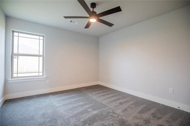 Foto del edificio - 1029 Autumn Royal Ave