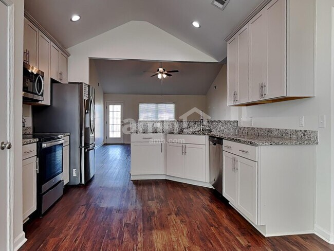 Foto del edificio - 4 Buxton Ave