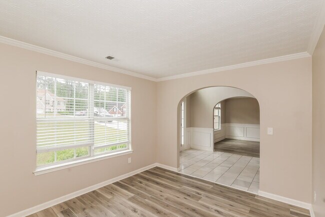 Building Photo - 625 Blueangel Dr