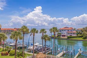 Primary Photo - 363 Pinellas Bayway S