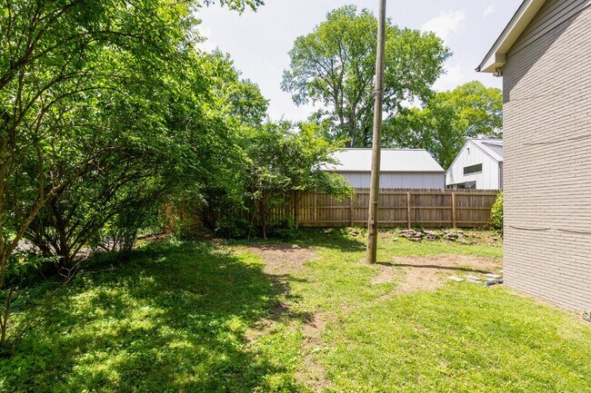 Building Photo - *Belmont/Vanderbilt *