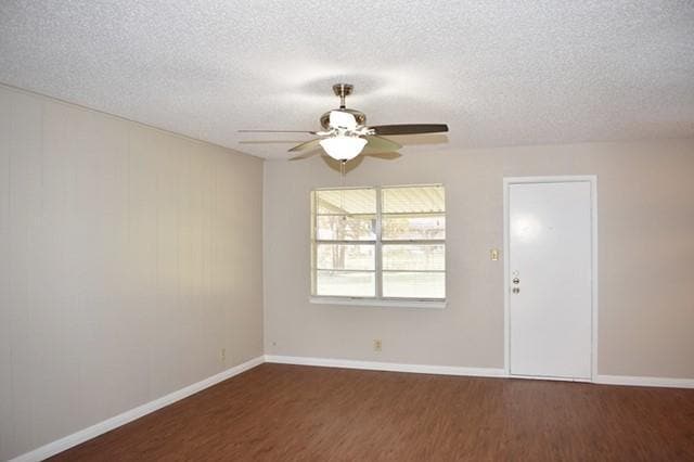 Building Photo - 6624 Vega Dr