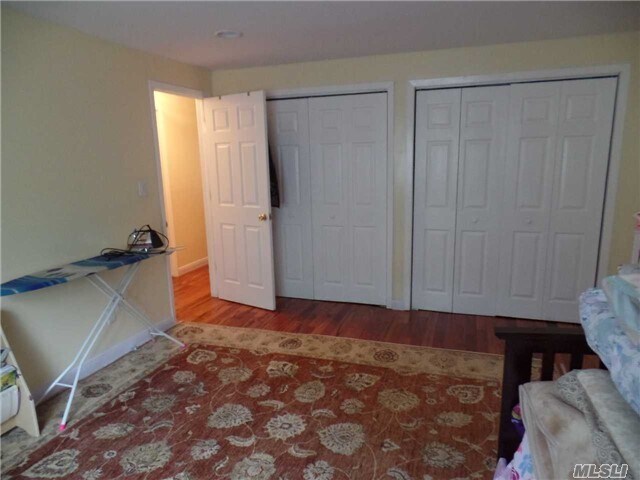 Building Photo - 154 Jervis Ave