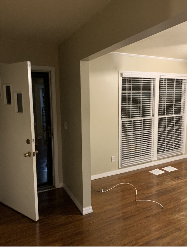 Foto del edificio - 2551 Druid Ct